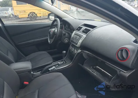 2011 Mazda Mazda6 I Touring z USA, uszkodzony, nr VIN 1YVHZ8CH1B5M05292